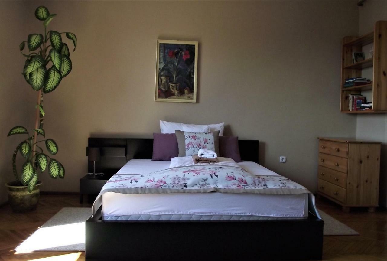 Panorama Apartman Mór Eksteriør bilde